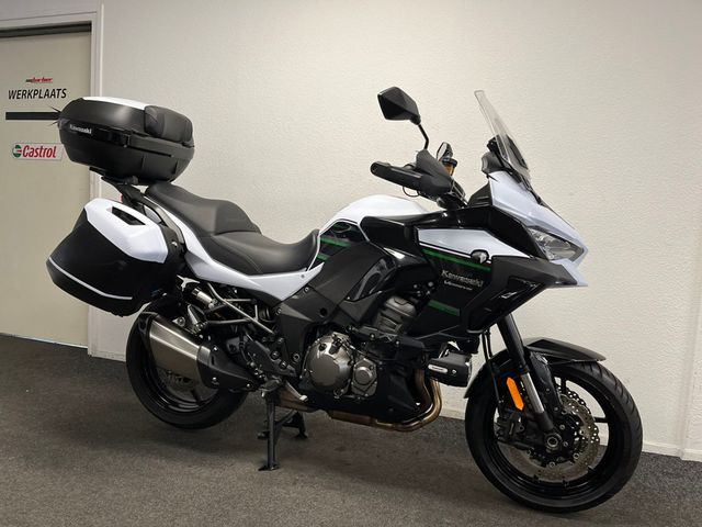 kawasaki - versys-1000-grand-tourer