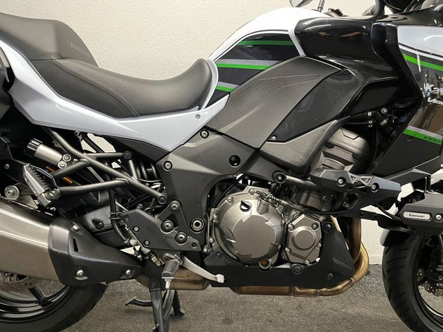 kawasaki - versys-1000-grand-tourer