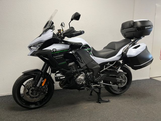 kawasaki - versys-1000-grand-tourer