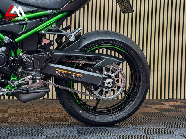 kawasaki - z900-performance