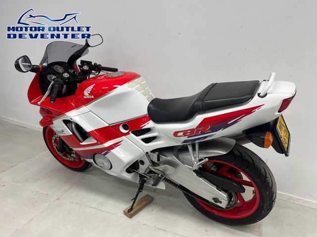 honda - cbr-600-f