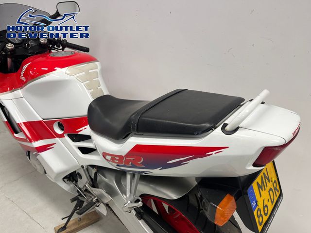 honda - cbr-600-f