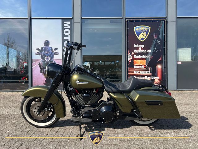 harley-davidson - road-king-flhr