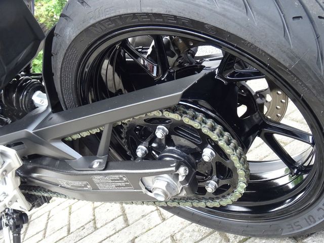 bmw - f-900-r