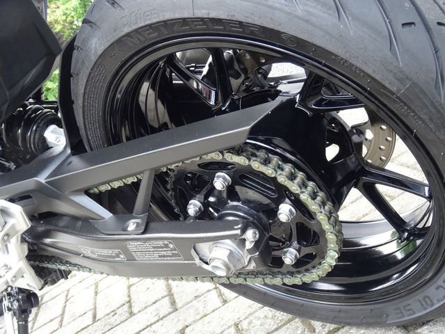 bmw - f-900-r