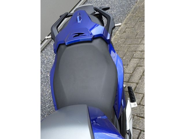 bmw - f-900-r