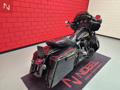 HARLEY-DAVIDSON ELECTRA GLIDE CLASSIC FLHTC – foto 3