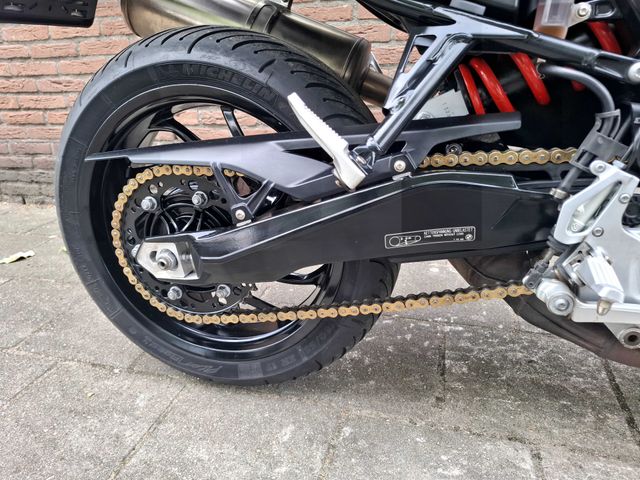 bmw - f-800-r