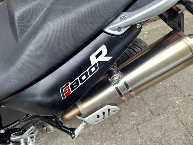 bmw - f-800-r