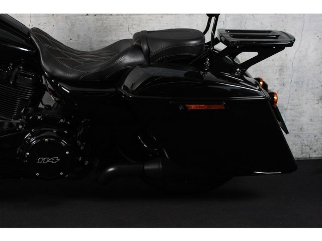 harley-davidson - road-king-special