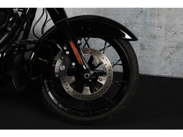 harley-davidson - road-king-special