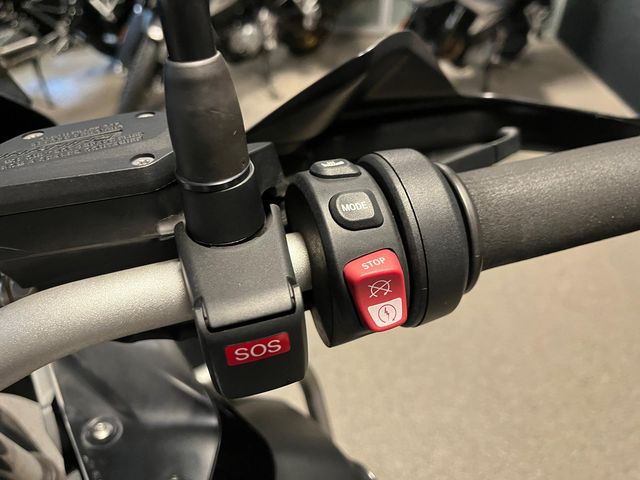 bmw - r-1200-gs-adventure-abs-asc-esa