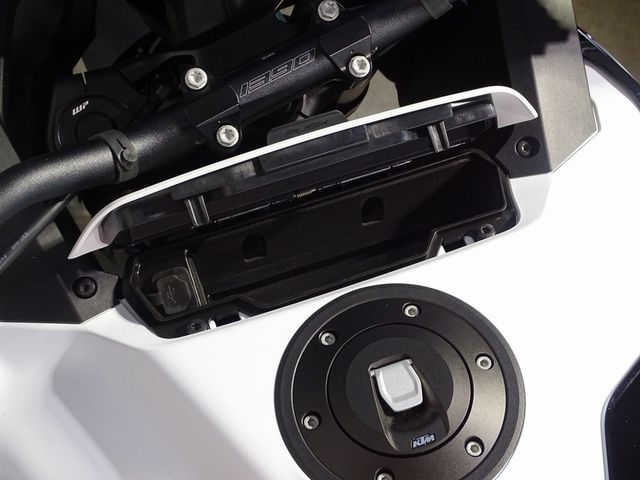 ktm - 1390-super-adventure-s-evo