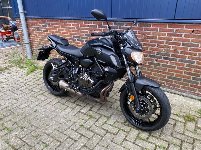 yamaha - mt-07-abs