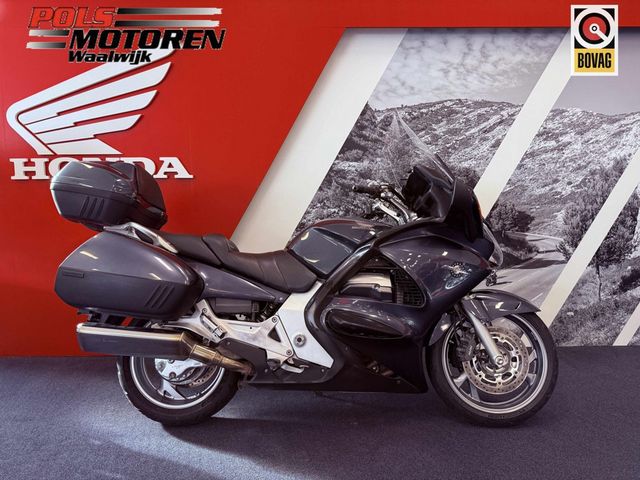 honda - st-1300-pan-european