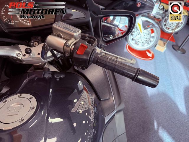 honda - st-1300-pan-european