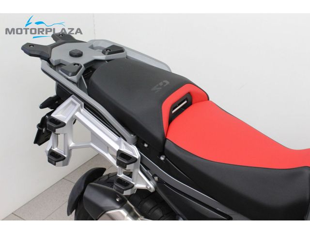 bmw - r-1300-gs-adventure