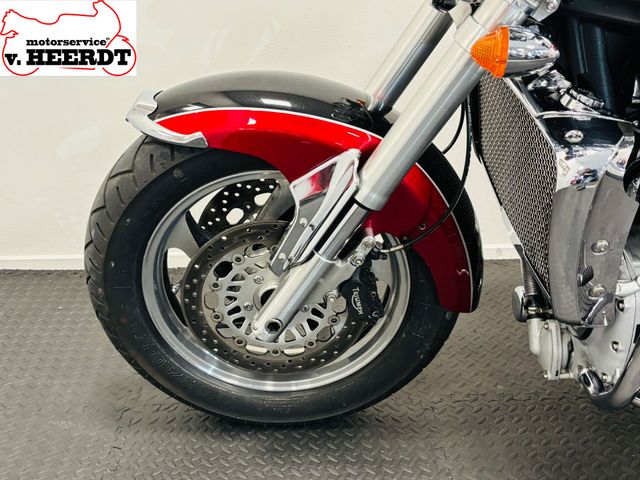 triumph - rocket-iii-classic