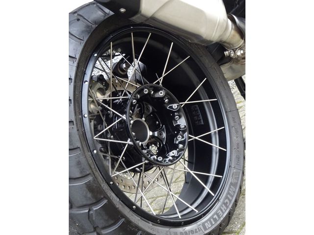 bmw - r-1300-gs-adventure-trophy