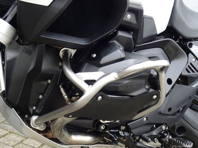 bmw - r-1300-gs-adventure-trophy