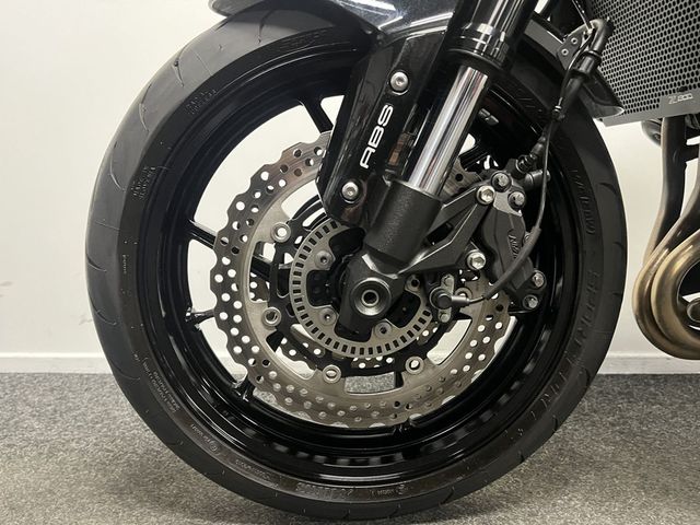 kawasaki - z-800-abs