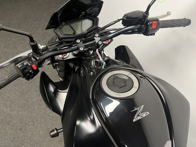 kawasaki - z-800-abs