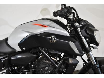 YAMAHA MT 07 ABS – foto 2