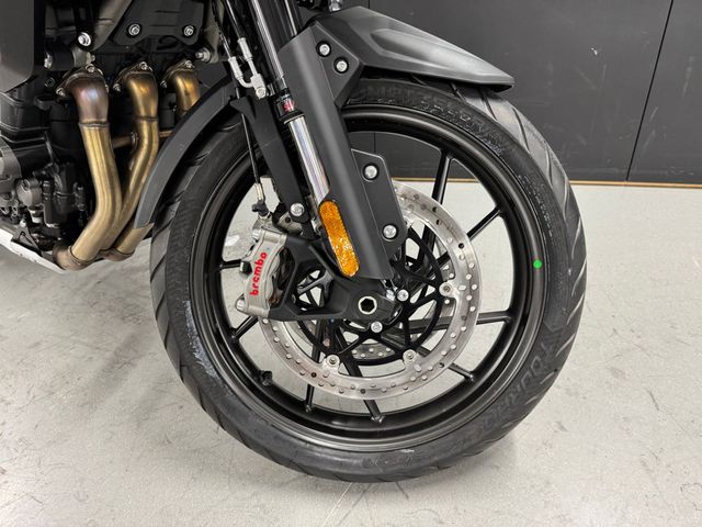 triumph - tiger-1200-gt-pro