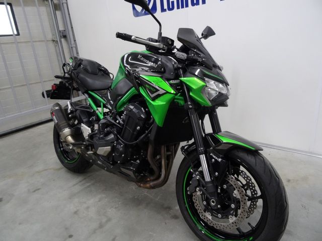 kawasaki - z900