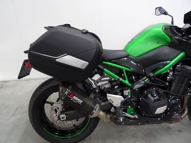 kawasaki - z900