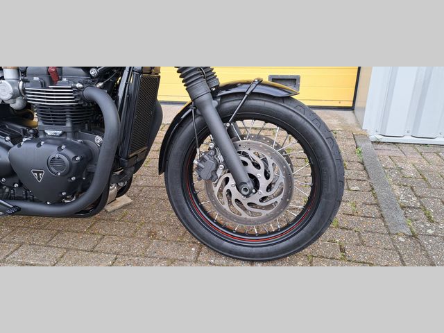 triumph - bonneville-t-120-black