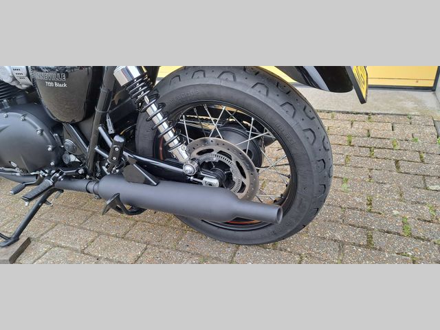 triumph - bonneville-t-120-black