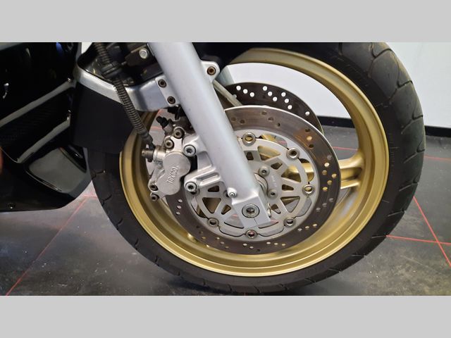 kawasaki - gpz-900-r