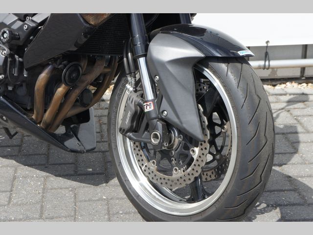 kawasaki - z1000