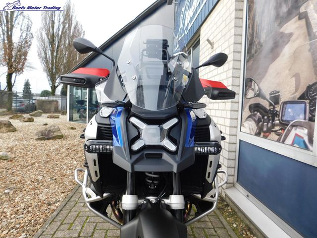 bmw - r-1300-gs-adventure-trophy