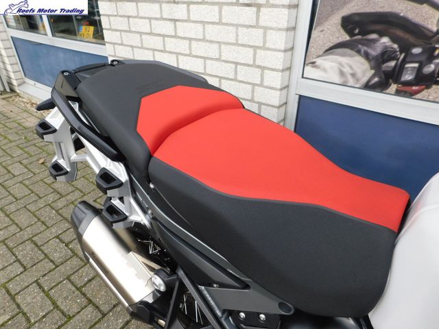 bmw - r-1300-gs-adventure-trophy