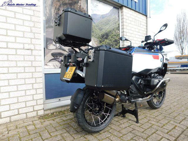 bmw - r-1300-gs-adventure-trophy