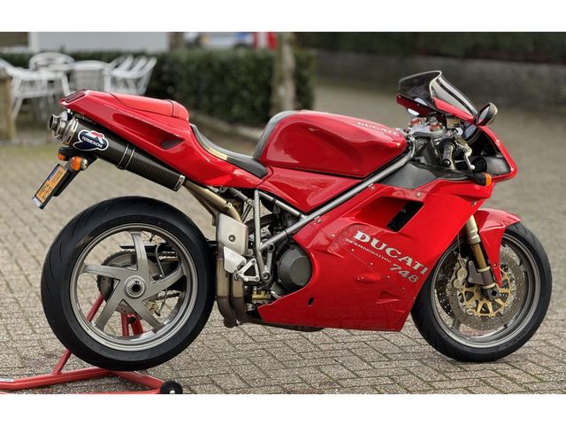 ducati - 748