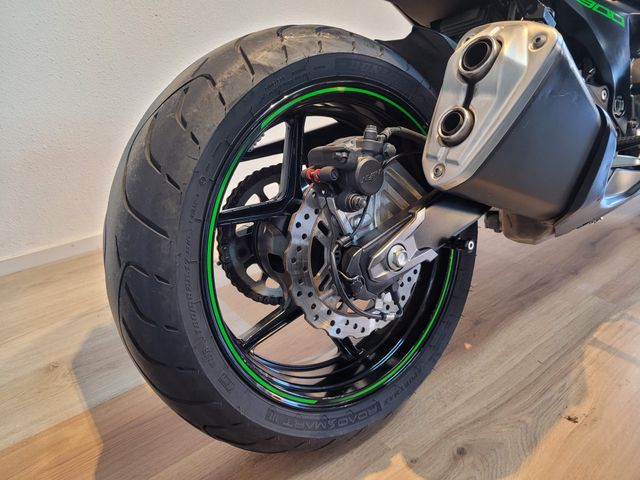 kawasaki - z-800-abs