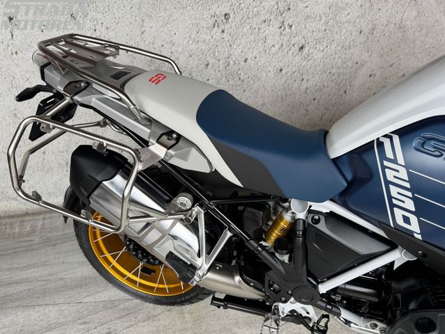 bmw - r-1250-gs-adventure