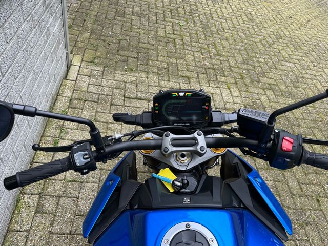 suzuki - gsx-s-1000