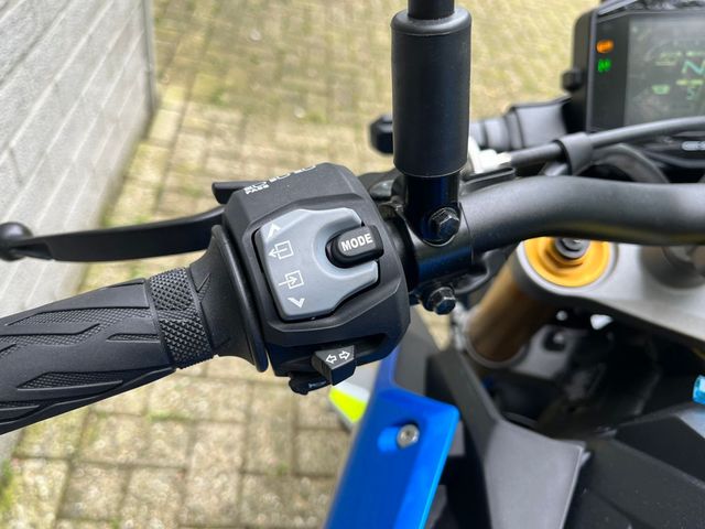 suzuki - gsx-s-1000