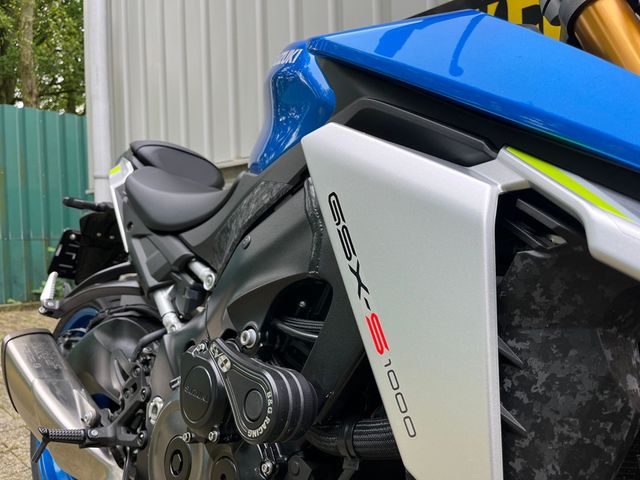 suzuki - gsx-s-1000