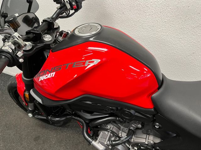 ducati - monster