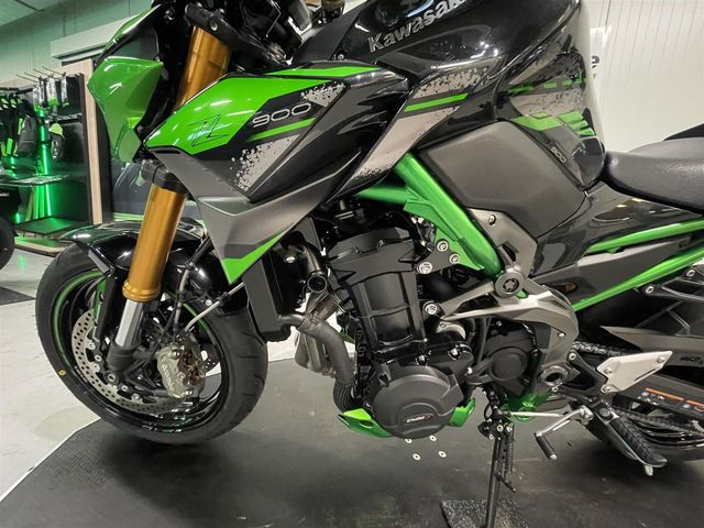 kawasaki - z900-se-performance