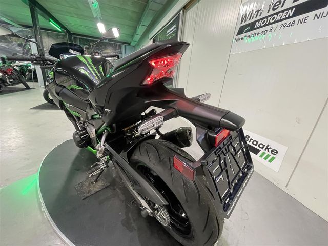 kawasaki - z900-se-performance