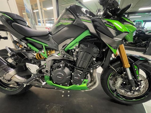 kawasaki - z900-se-performance