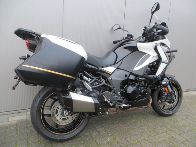 kawasaki - versys-1100-s-tourer-plus