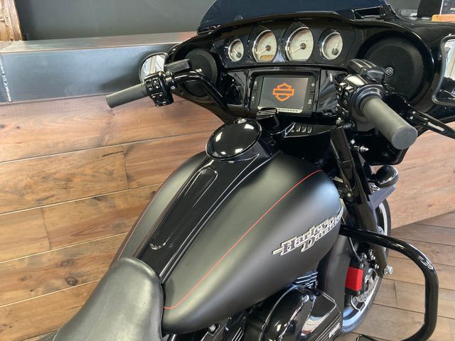 harley-davidson - street-glide-special-flhxs