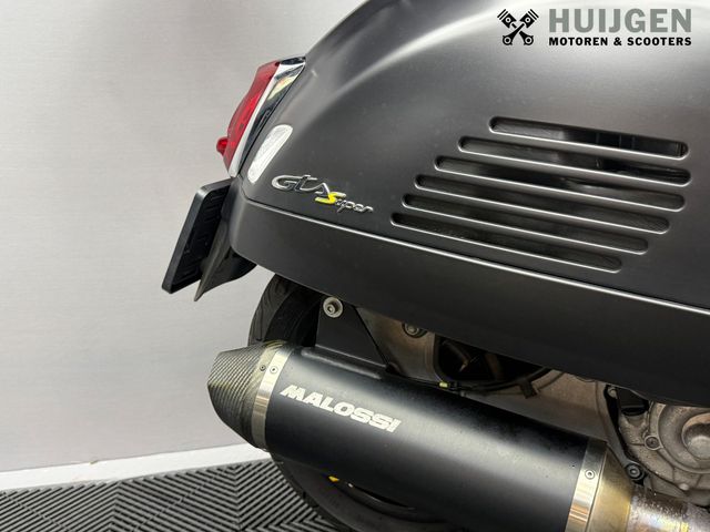 vespa - gts-super-tech-300